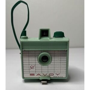 Vintage Imperial Savoy Box Camera 1950s Pictures Photos Artist Green Made In USA